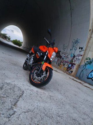 Kawasaki ER6-n NAKED Naranja/Negra