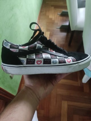 Zapatillas Vans Negras con Estampado