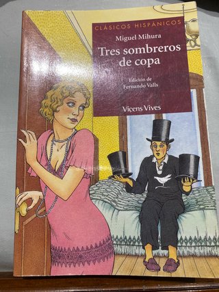 Tres sombreros de copa