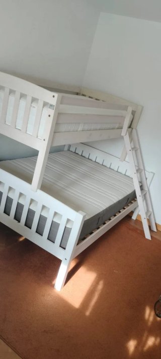 Litera de Madera Blanca