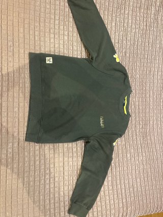 Sudadera Pulpo sin usar