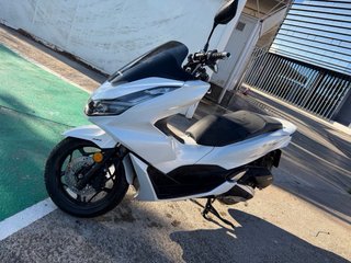 Honda PCX 125 Blanca