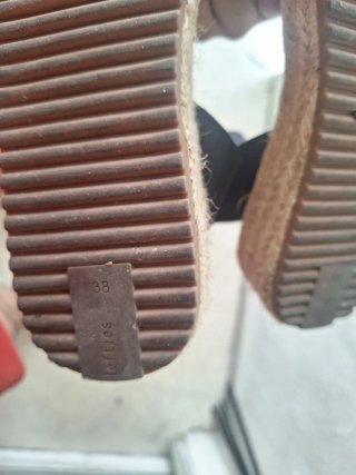 Sandalias de Cuña Negras