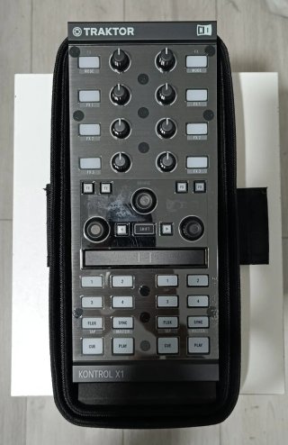 Traktor Kontrol X1 Mk2