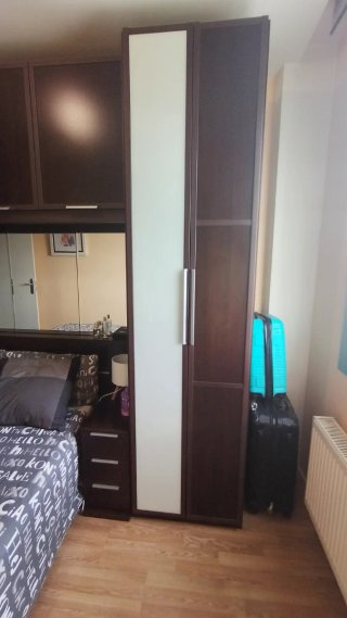 Mueble de Dormitorio con Armarios y Espejo