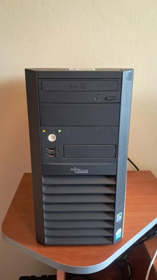 PC Sobremesa Fujitsu Siemens
