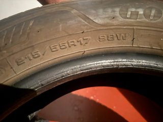 Neumático Goodyear 215/55 R17 98W M+S