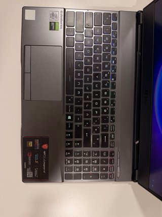 MSI GP65-817XES i7-10870H 16GB 512GB 1660Ti 15