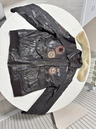 Chaqueta de Piel Aviador Red Skins talla XXL.