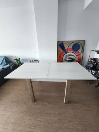 Mesa plegable extensible de madera