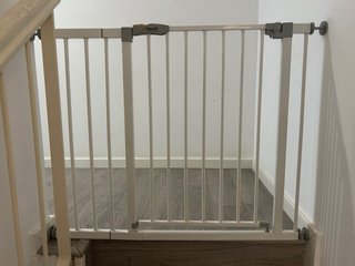 Barrera de Seguridad para Niños. Marca Hauck