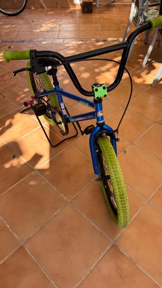 Bicicleta BMX BIKESTAR 20 infantil/juvenil