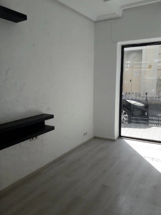 Se vende local comercial