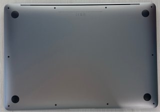 MacBook Air 13” 2020 Intel i5 · 8GB · 512GB SSD