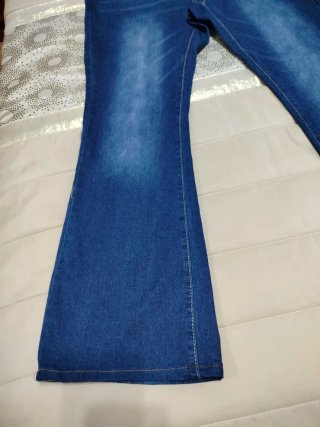 Pantalón vaquero campana talla  0XL