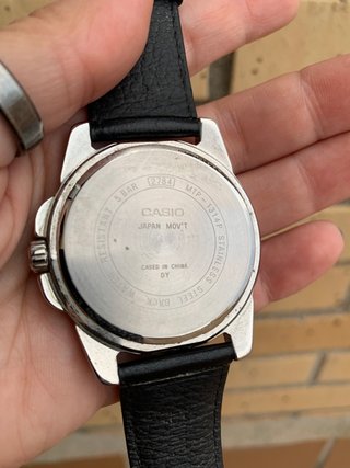 Reloj Casio MTP-1344P 50M esfera negra