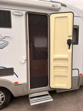 Fiat + Bustner  2.300 cc 130c 2009