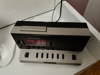 Radio Reloj Despertador Grundig Sono Clock 800