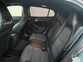 Mercedes-Benz 220 GLA 2014