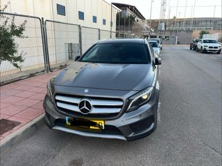 Mercedes-Benz 220 GLA 2014