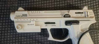 Pistola Pump Action Gun para PlayStation