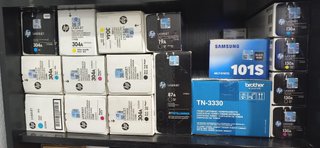 Confezione da 17 Cartucce Toner HP, Samsung, Brother