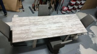 Mesa de Comedor Efecto Madera con 4 sillas