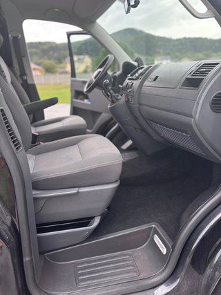 Volkswagen Multivan T5 1.9 Tdi
