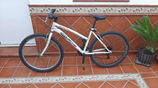 Bicicleta de Montaña Indur Blanca de mujer