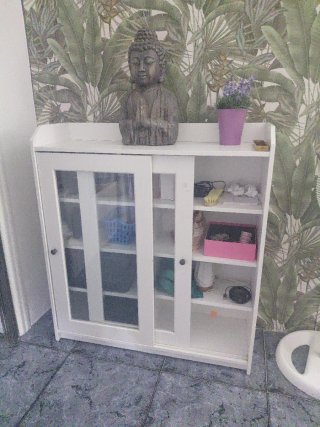 Mueble con puertas correderas IKEA