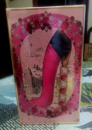 Good Girl Blush Crystal Class Edición Colección
