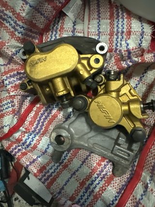 Pinzas de freno Honda FMX 650 Nissin Doradas
