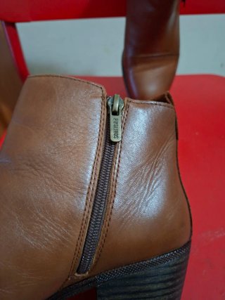 Botines de Piel Pikolinos