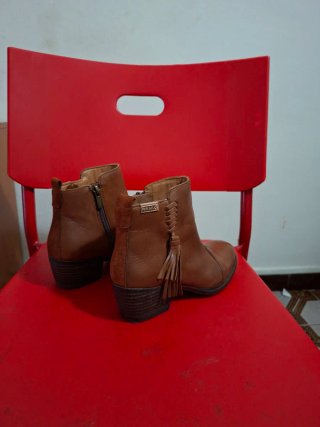 Botines de Piel Pikolinos
