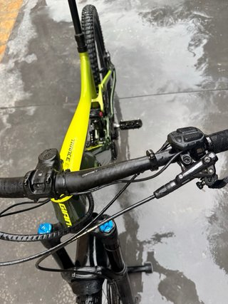 Bicicleta Eléctrica Giant