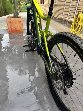 Bicicleta Eléctrica Giant