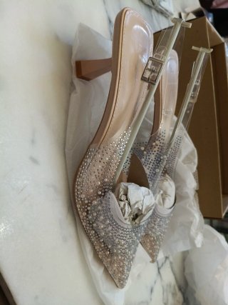 Zapatos fiesta nude pedrería talla 40