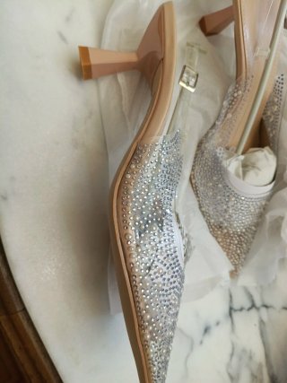 Zapatos fiesta nude pedrería talla 40