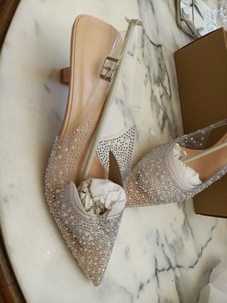 Zapatos fiesta nude pedrería talla 40
