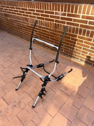 Portabicis Thule 9104 y portamatriculas