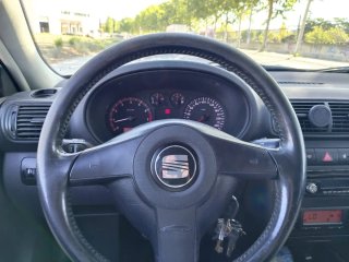 SEAT Leon 2000