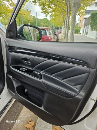 Mitsubishi Outlander 2021