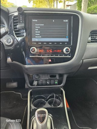 Mitsubishi Outlander 2021