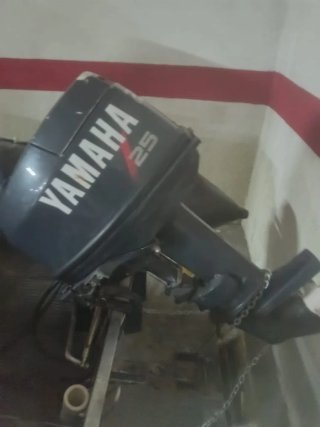 Zodiac semirrígida + remolque + motor Yamaha 25