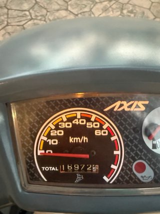 Yamaha Axis Z