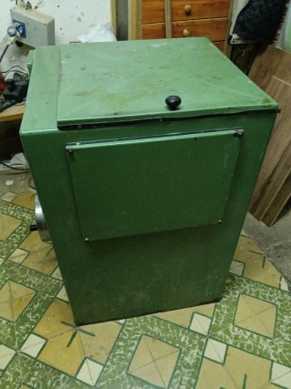 Máquina de carpintería verde