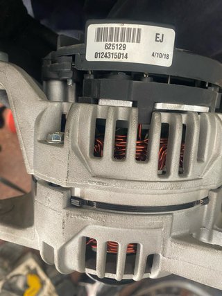 Alternador Bosch 70A SEAT Arosa / Skoda Fabia / VW