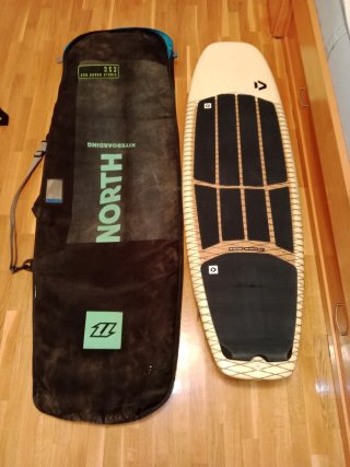 Tabla Duotone Pro Whip CSC 2019 5.2 + Funda kite