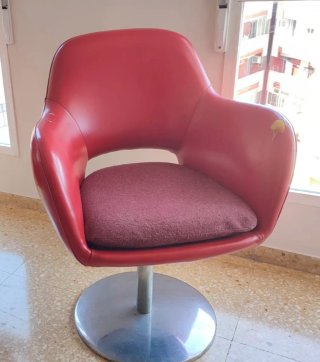 Sillón vintage rojo