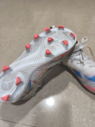 Botas de fútbol Puma niño blancas